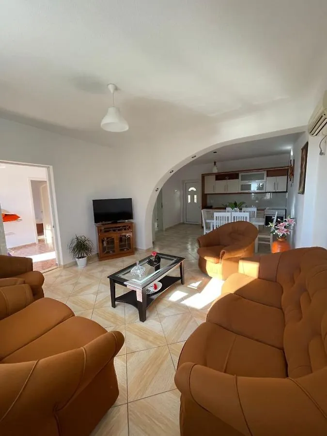 Villa Eden Breeze 2 Bedroom Apartment Sarande Holiday home